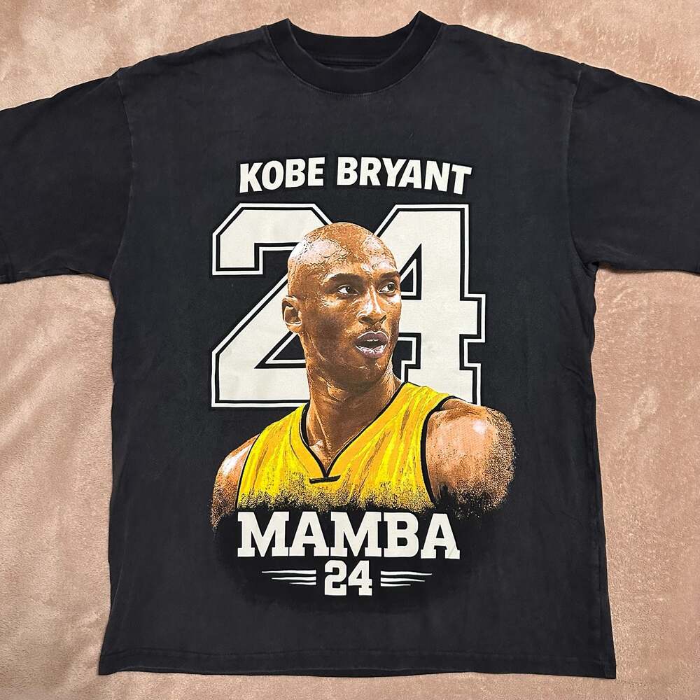 Tillys Kobe Bryant Mamba 24 Graphic T-Shirt Size Large